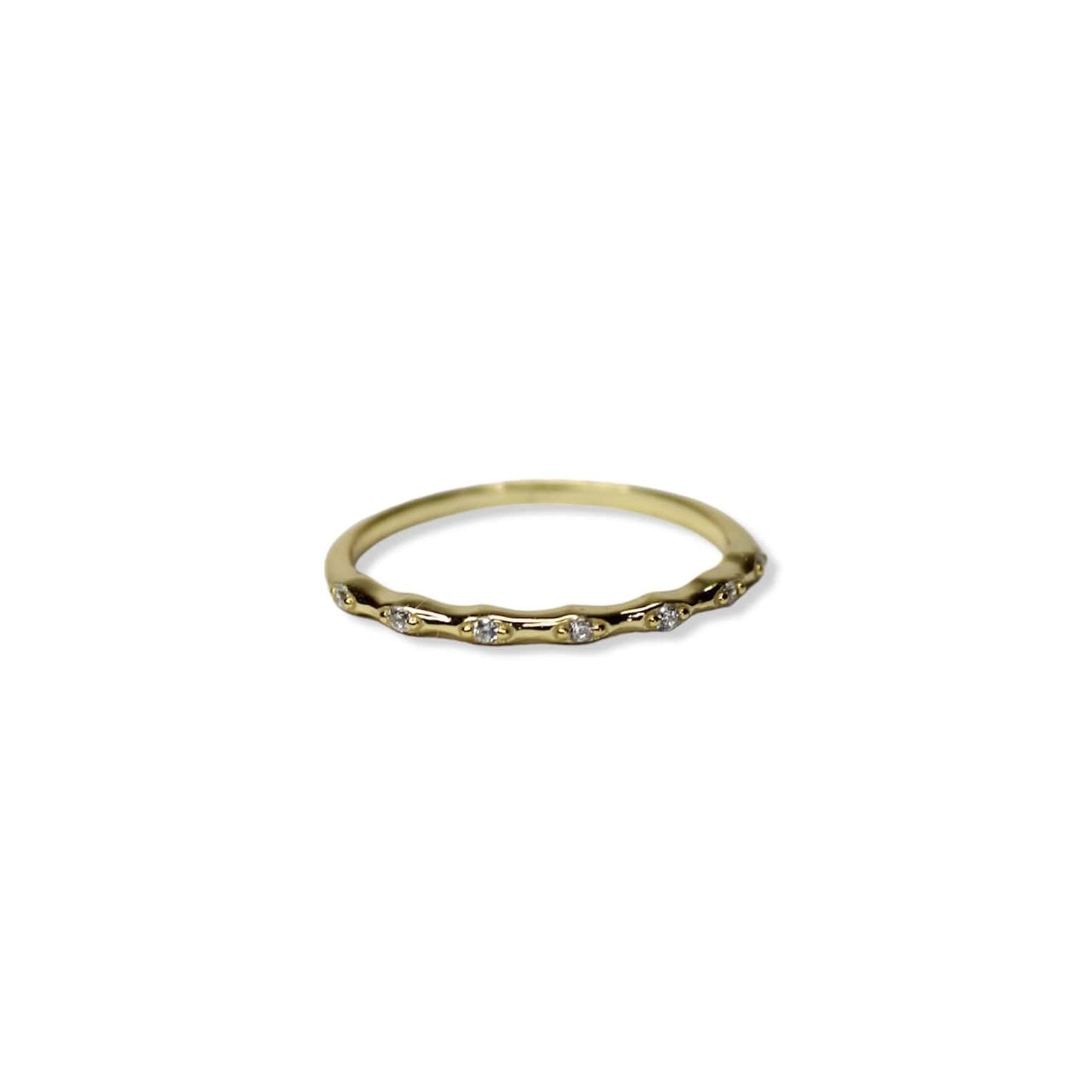 Anillo Delgado Con Mini Zirconias De Plata Chapado En Oro