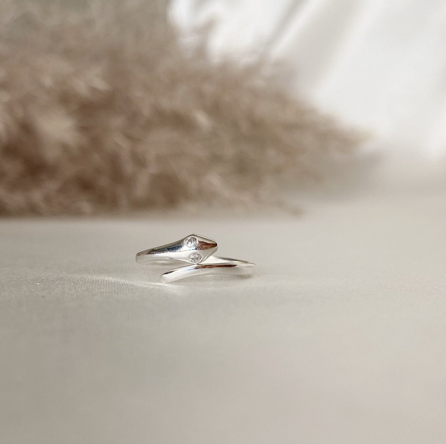 Anillo de Plata Cabeza de Serpiente