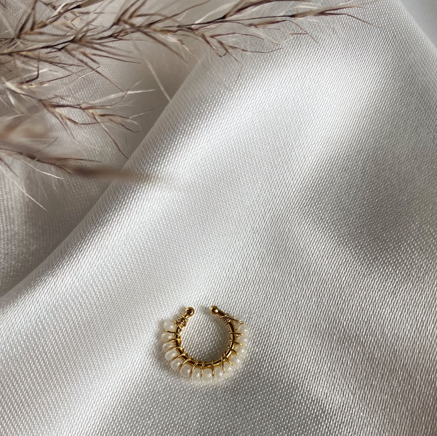 Simulador Arete Chapa de Oro Bordado Sencillo